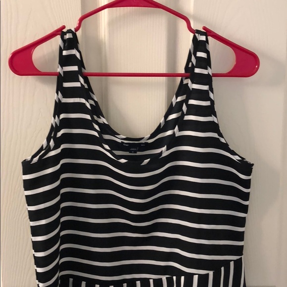 Gap Black & White Striped Tank Top Medium - Picture 2 of 6